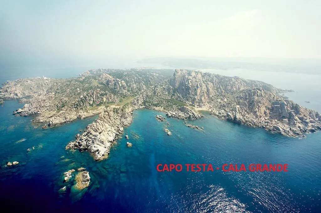 סנטה טרזה גאיורה Le Villette Di Capo Testa 0*, סנטה טרזה גאיורה איטליה